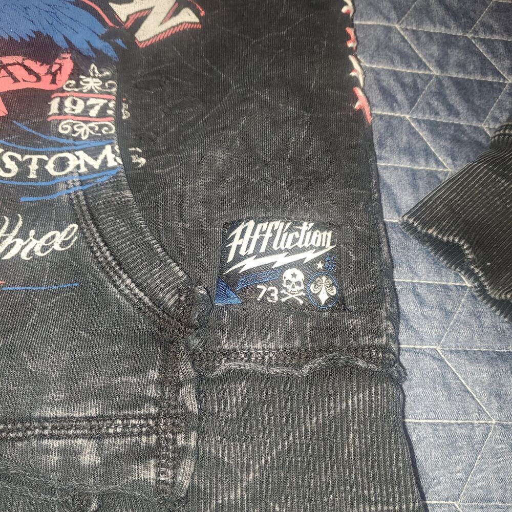 Vintage Y2K Affliction Distressed Skull Wing Mineral Wash Sweatshirt Women's M - Picture 6 of 9